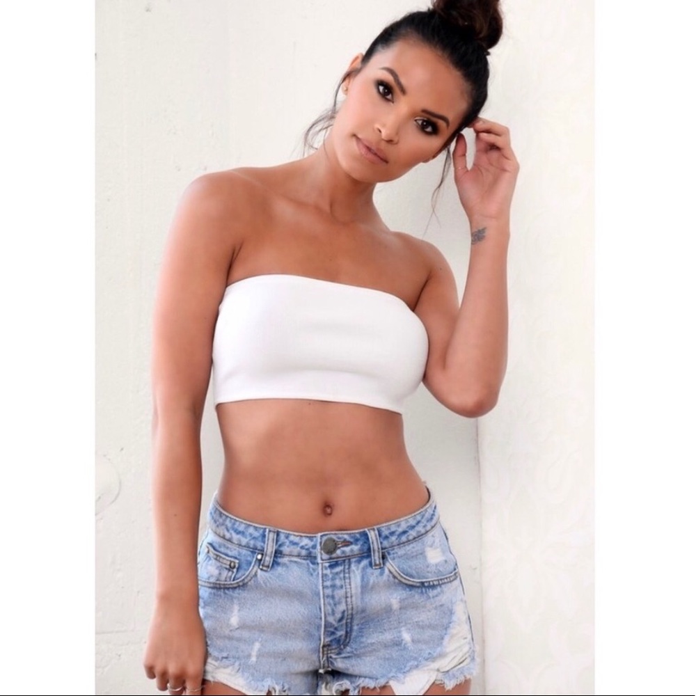 ▪️White Seamless Bandeau Top